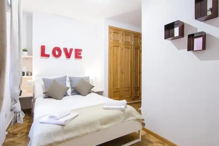Bright & Spacious- City Center- 2Rooms-2Bathrooms 马德里 外观 照片